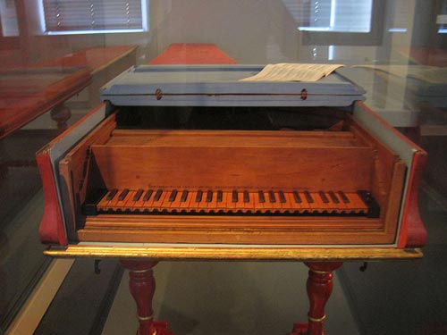 پیانو ساخت 1726